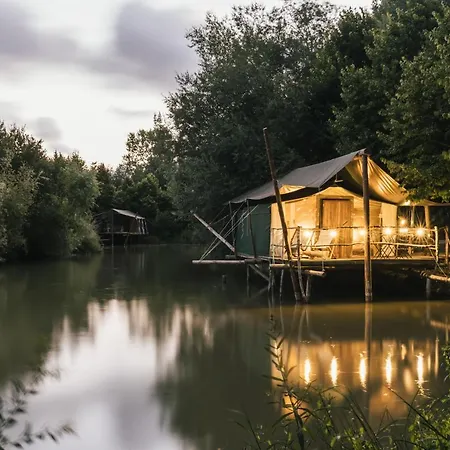 Parque Dos Monges Campismo de Luxo