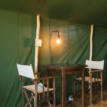 Parque Dos Monges Campismo de Luxo *