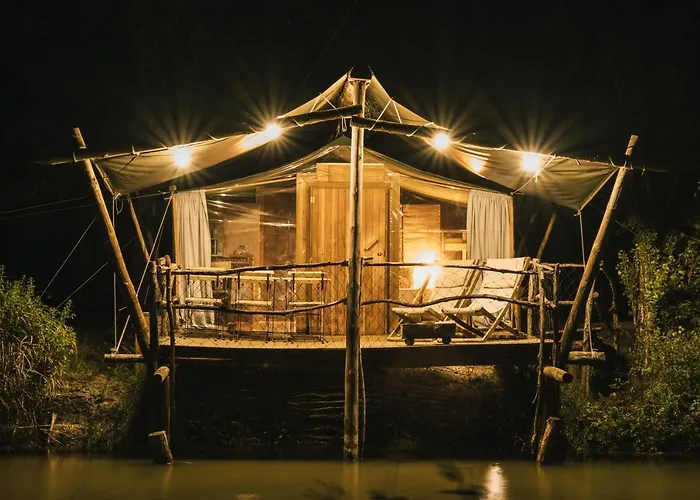 Parque Dos Monges Luxe tent