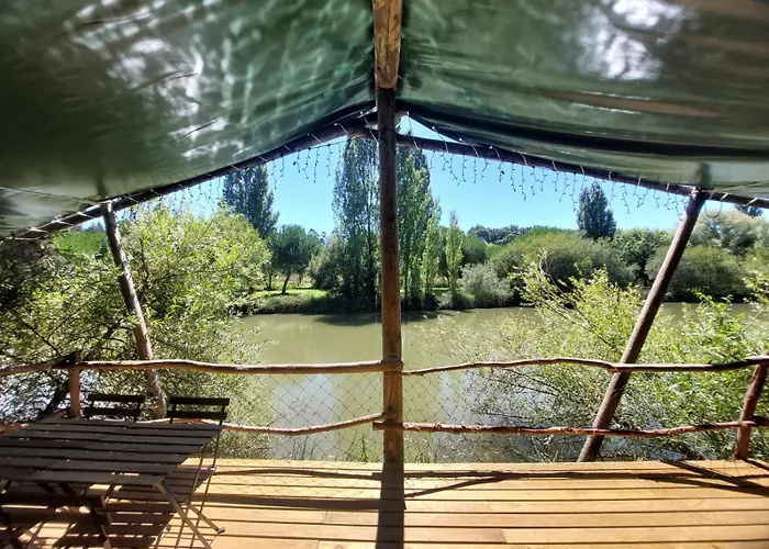 Luxe tent Parque Dos Monges *