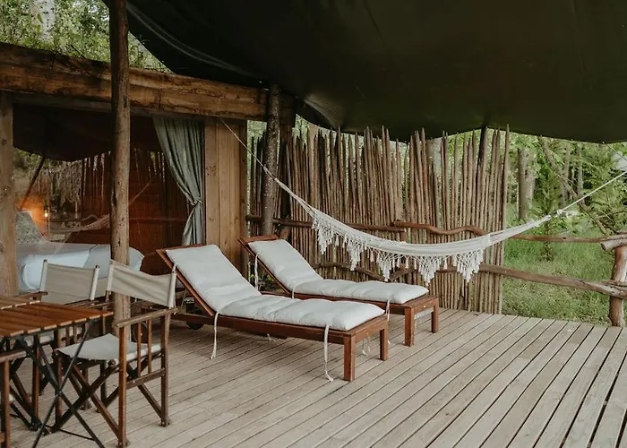 Luxe tent Parque Dos Monges