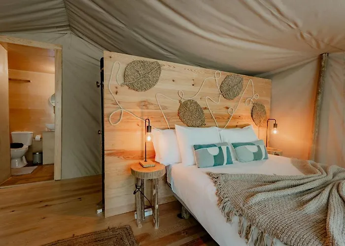 Luxe tent Parque Dos Monges